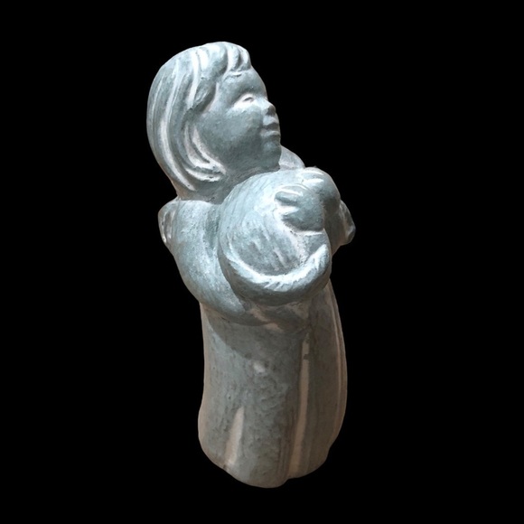 Isabel Bloom/Vintage/Cherub Girl holding cat/2000/signed sculpture/concrete - Picture 9 of 10